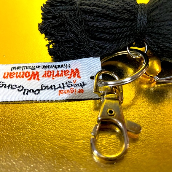 VOODOO STYLE WARRIOR WOMAN THE DIVA DOUBLE SIDED STRING DOLL -SWORD KEYCHAIN NWT - Picture 4 of 6